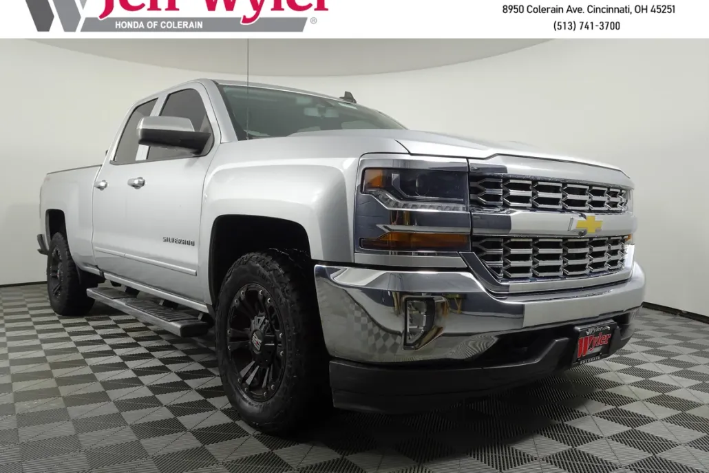 2016 Chevrolet Silverado 1500 photo 1