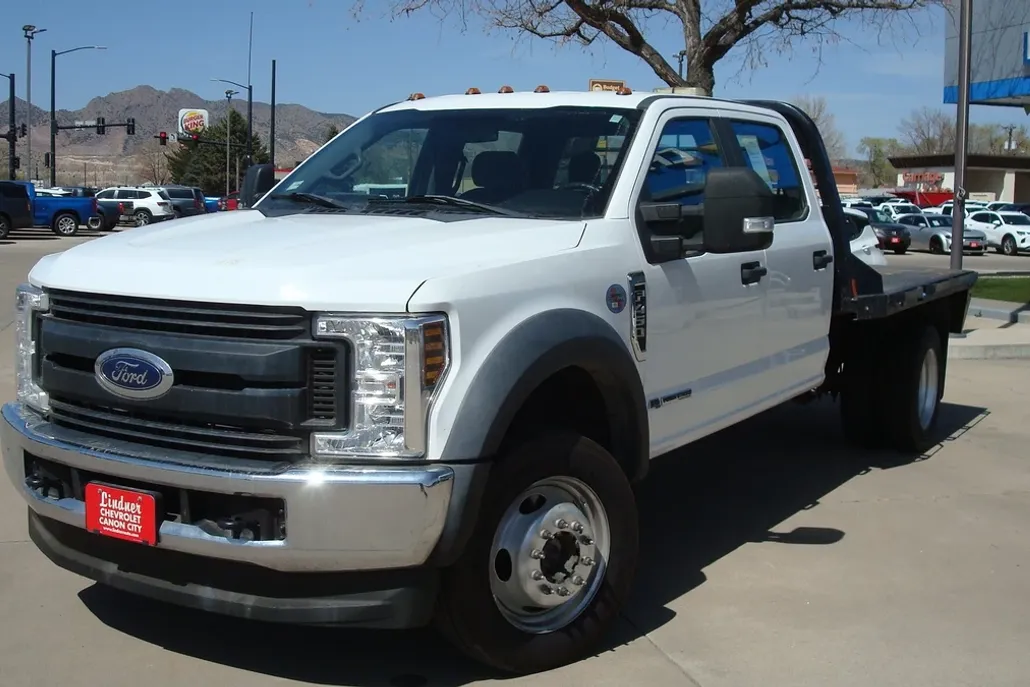 2018 Ford F-450 XL photo 1