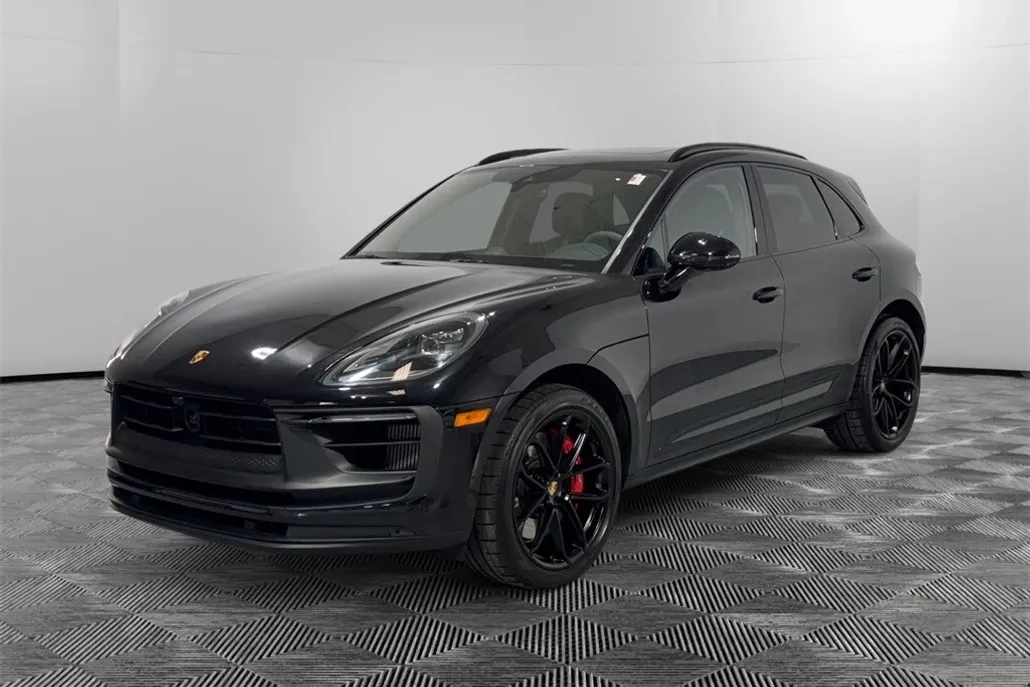 2024 Porsche Macan GTS photo 1