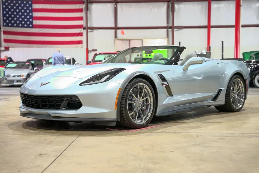 2017 Chevrolet Corvette Grand Sport 3LT photo 1