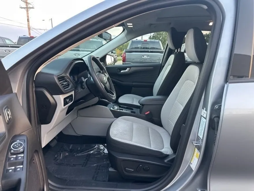 2023 Ford Escape Active photo 1