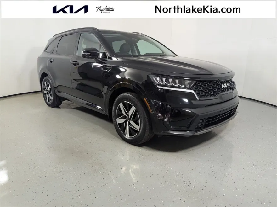 2023 Kia Sorento S photo 1