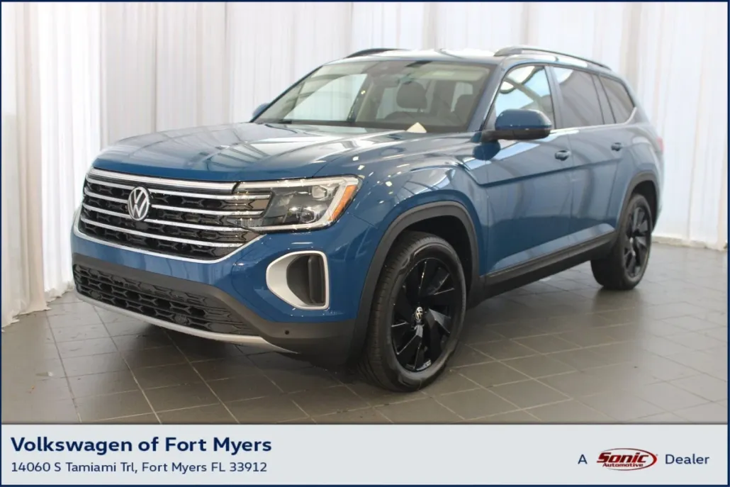 2026 Volkswagen Atlas SE Technology photo 1