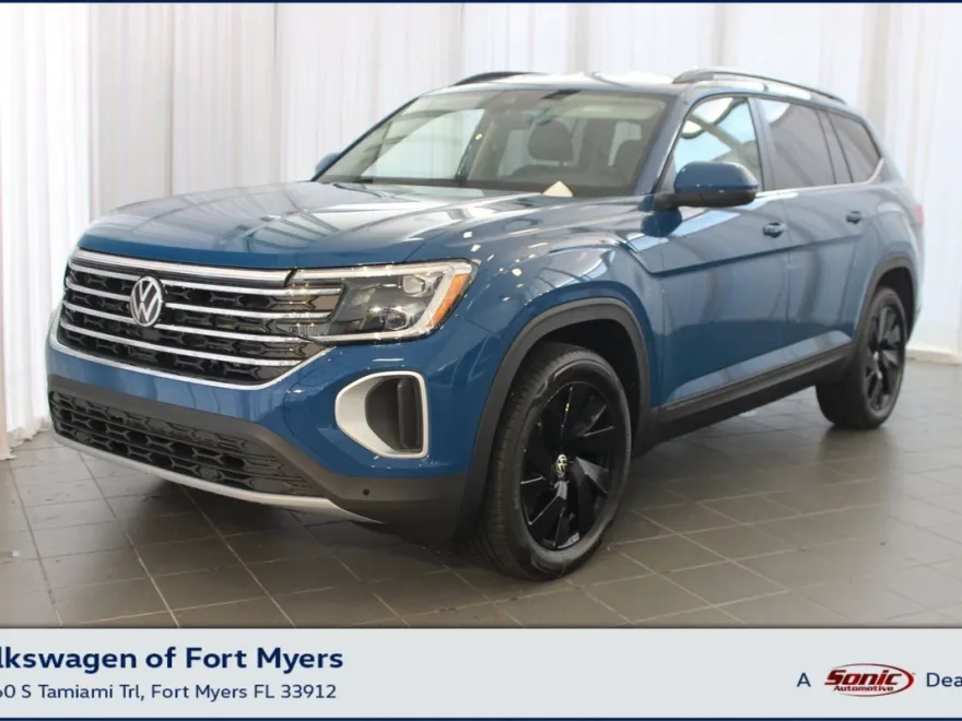 2026 Volkswagen Atlas SE Technology photo 1