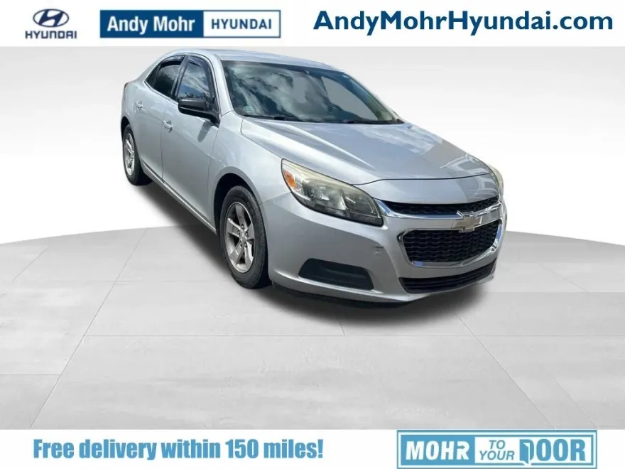 2015 Chevrolet Malibu photo 1
