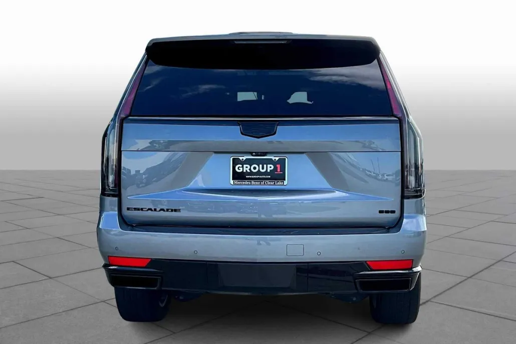 2021 Cadillac Escalade Premium Luxury photo 1