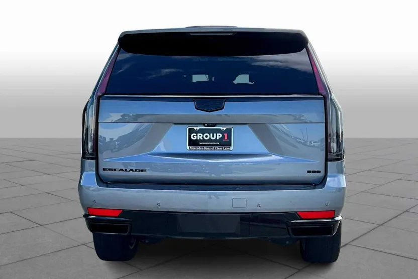 2021 Cadillac Escalade Premium Luxury photo 1