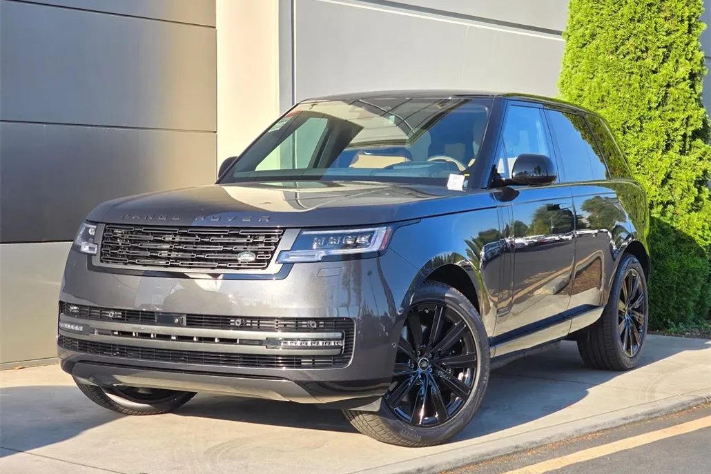 2025 Land Rover Range Rover Autobiography photo 1
