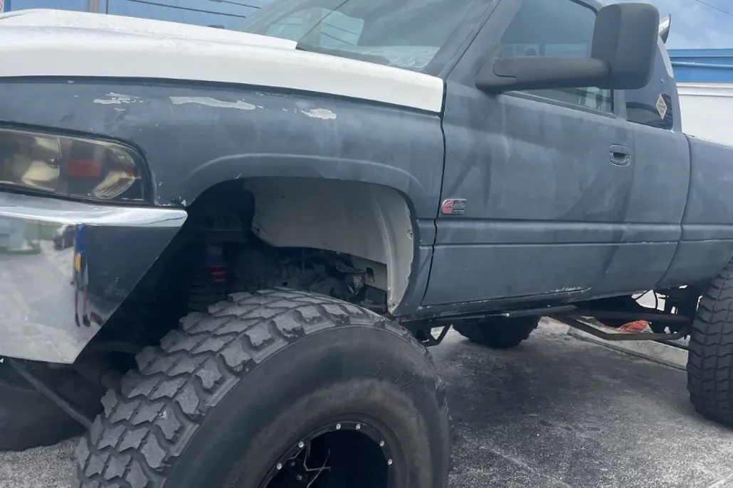 1997 Dodge Ram ST photo 1