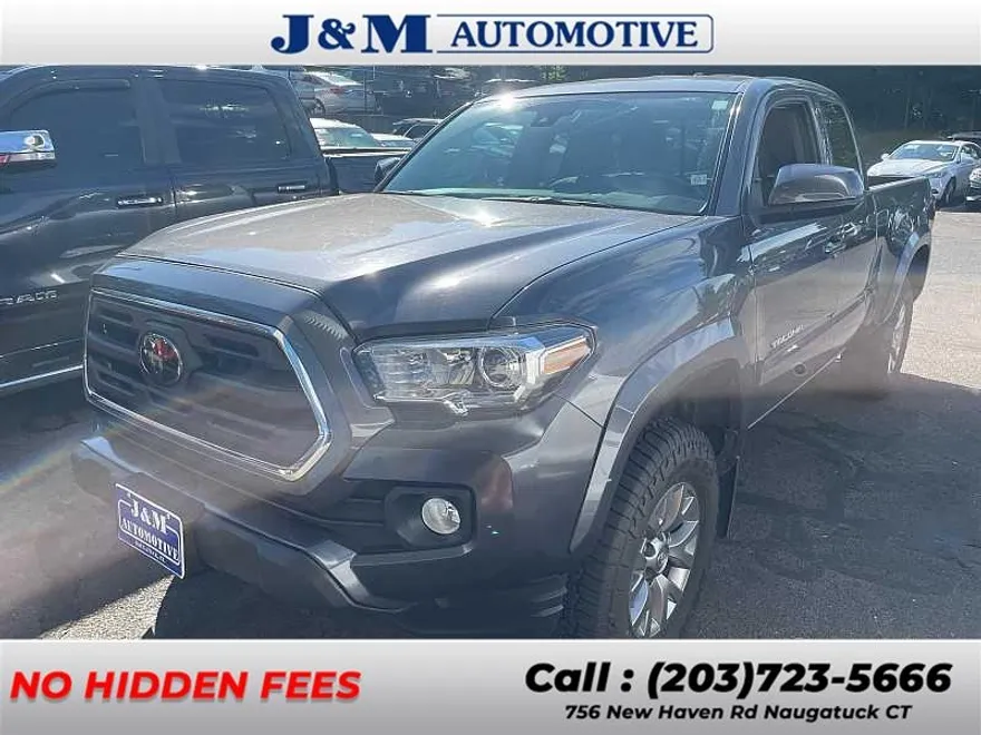 2018 Toyota Tacoma SR5 photo 1