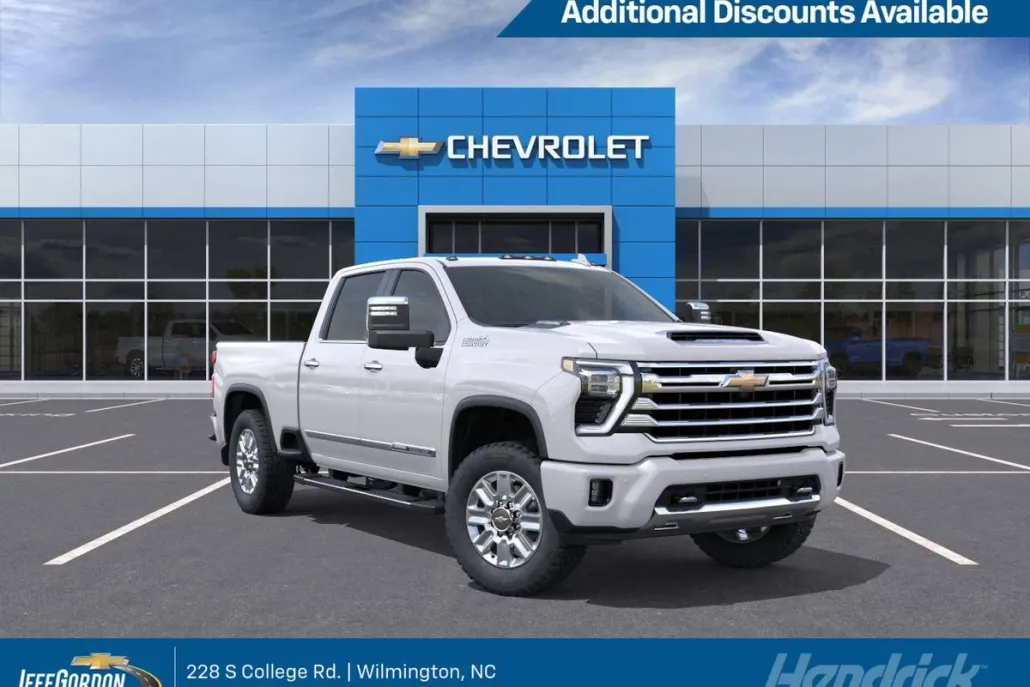 2025 Chevrolet Silverado 2500HD High Country photo 1