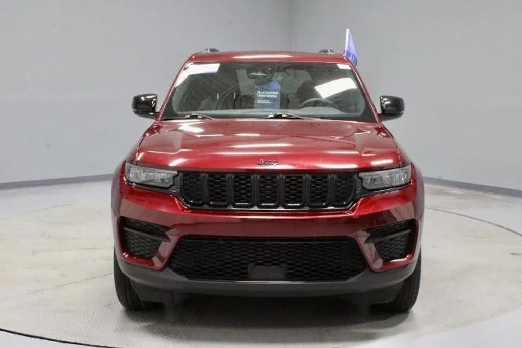 2024 Jeep Grand Cherokee Altitude X photo 1
