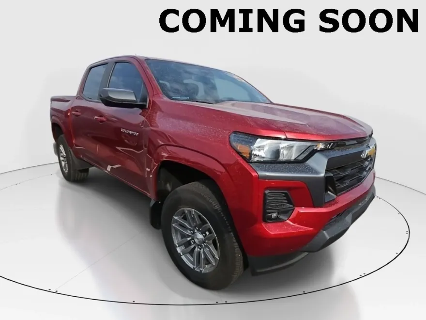 2024 Chevrolet Colorado LT photo 1