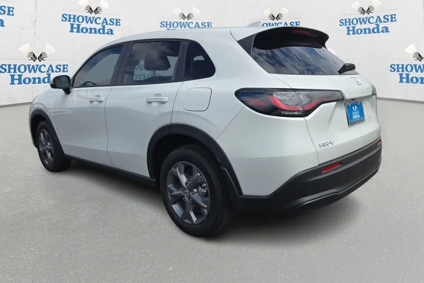 2026 Honda HR-V LX photo 1