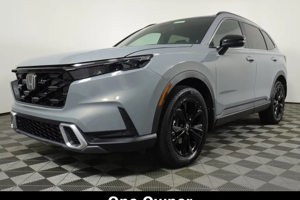 2023 Honda CR-V Hybrid Sport Touring photo 1