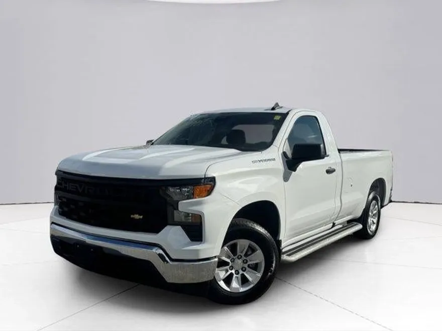 2024 Chevrolet Silverado 1500 photo 1