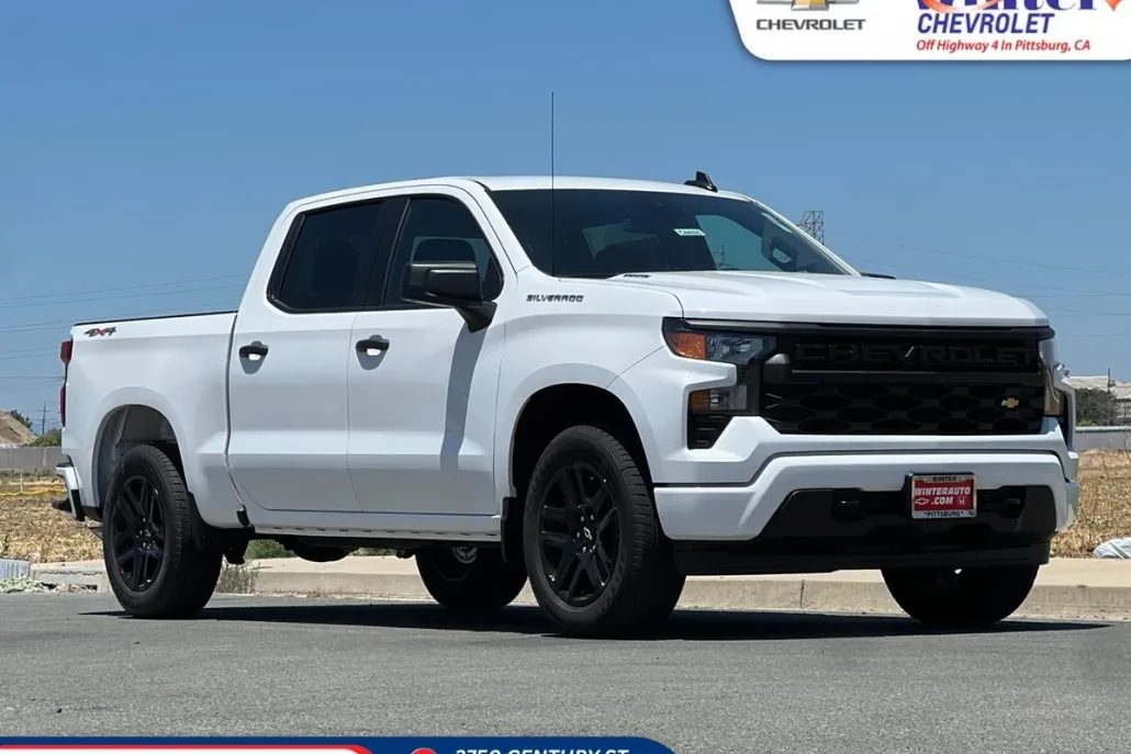 2025 Chevrolet Silverado 1500 Custom photo 1