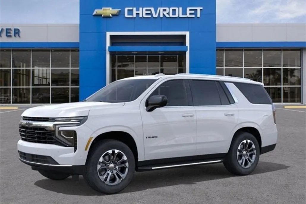 2025 Chevrolet Tahoe LS photo 1