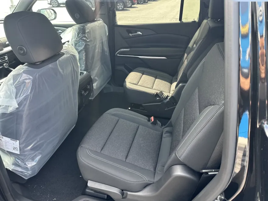 2026 Chevrolet Traverse photo 1