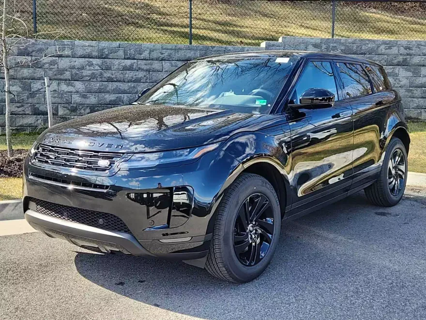 2026 Land Rover Range Rover Evoque S photo 1