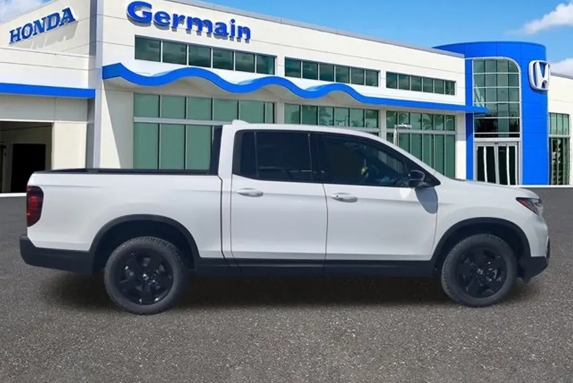 2025 Honda Ridgeline Black Edition photo 1