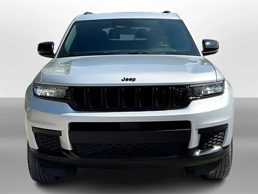 2024 Jeep Grand Cherokee Altitude photo 1