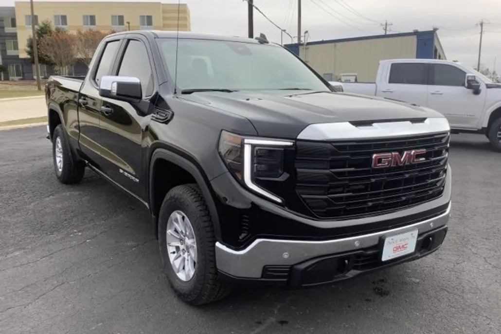2025 Gmc Sierra 1500 Pro photo 1