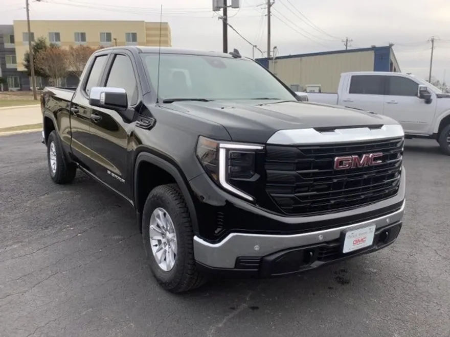 2025 Gmc Sierra 1500 Pro photo 1