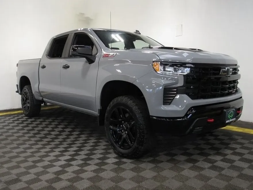 2024 Chevrolet Silverado 1500 LT Trail Boss photo 1