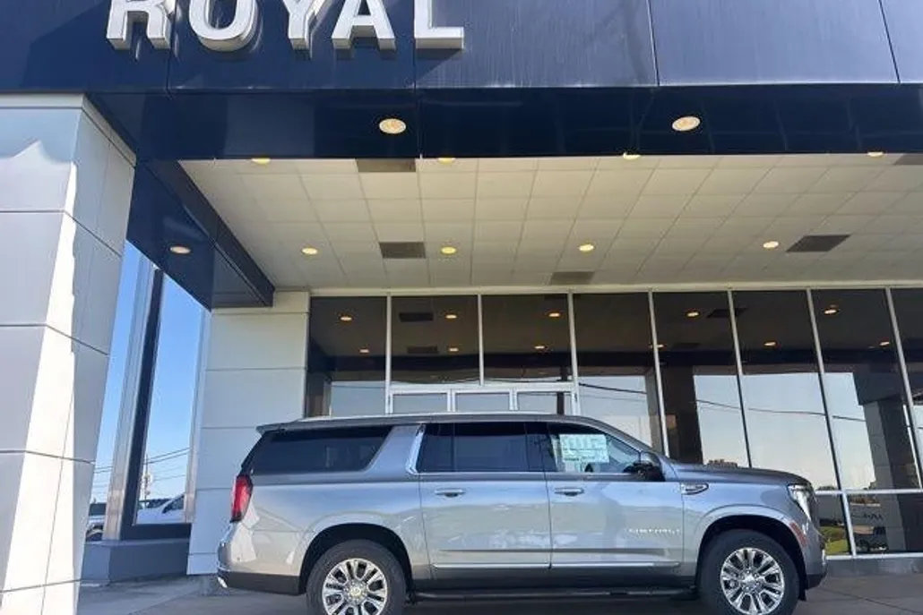 2026 Gmc Yukon XL Denali photo 1