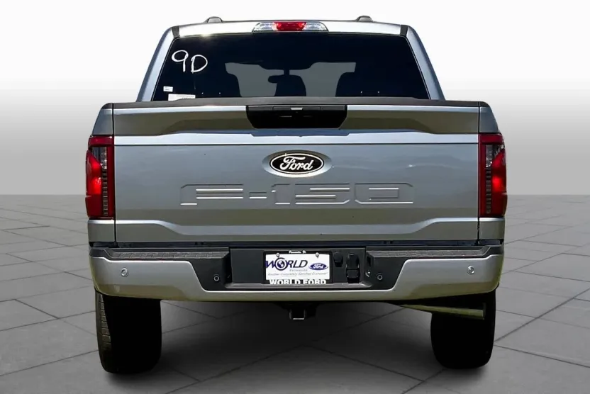 2025 Ford F-150 STX photo 1