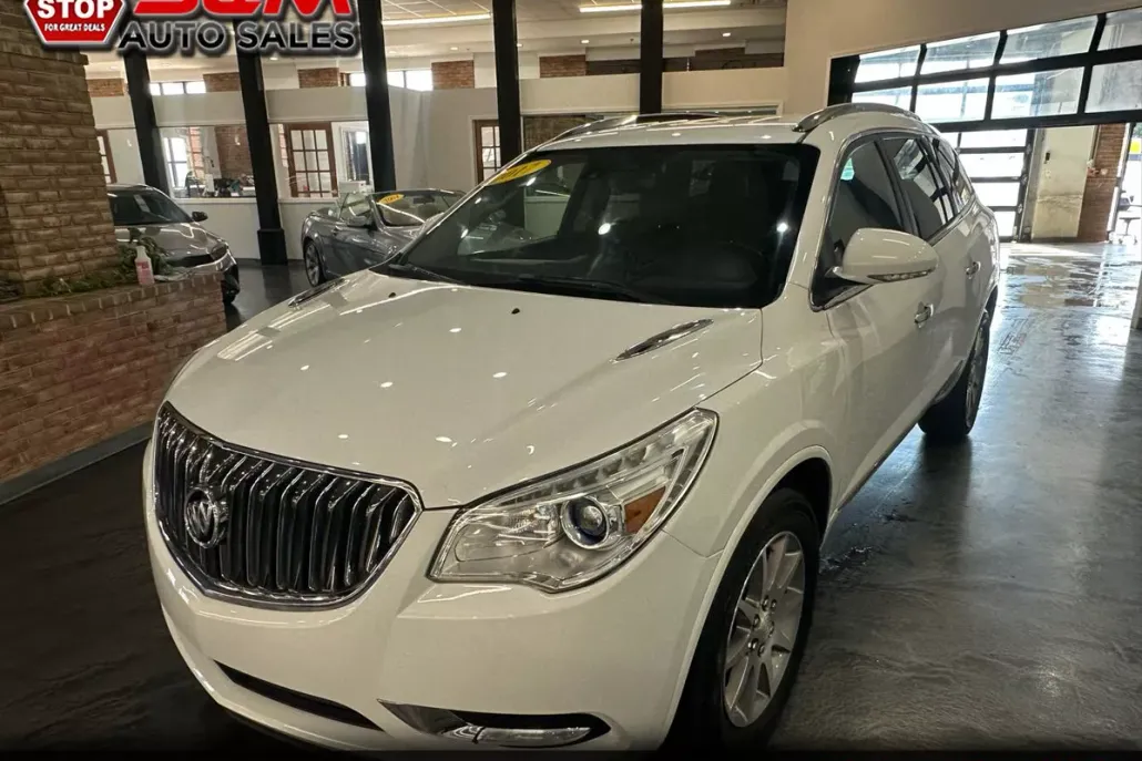 2017 Buick Enclave Leather photo 1