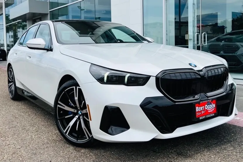 2026 Bmw 530i photo 1