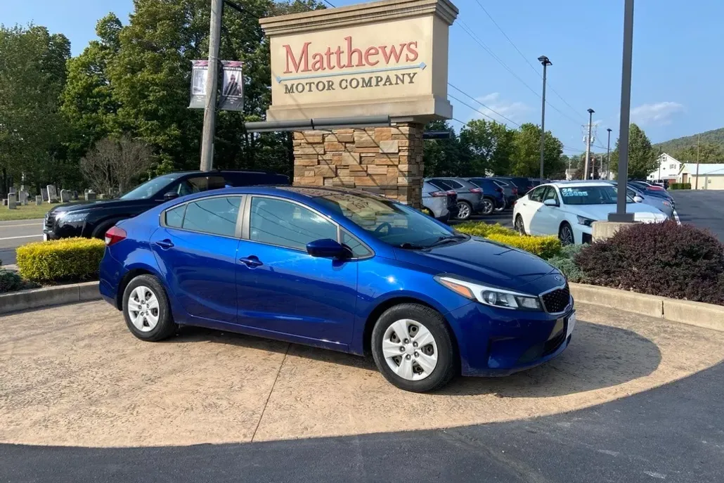 2018 Kia Forte LX photo 1