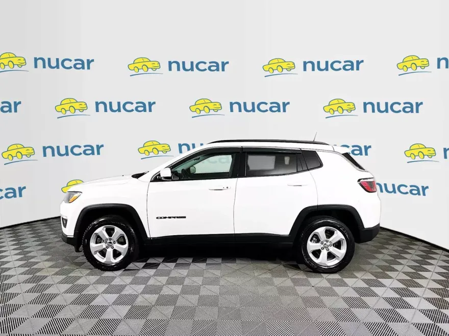 2019 Jeep Compass Latitude photo 1