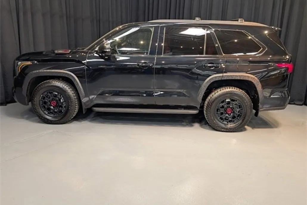 2024 Toyota Sequoia TRD Pro photo 1