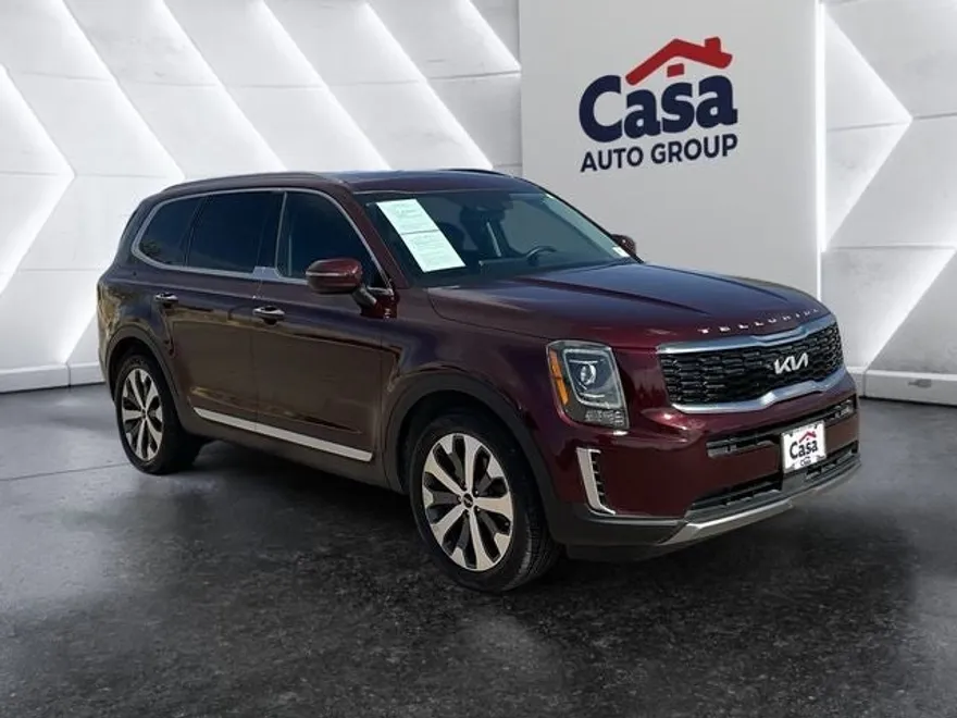 2022 Kia Telluride S photo 1