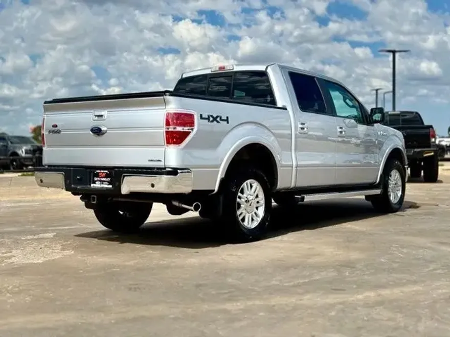 2013 Ford F-150 Lariat photo 1