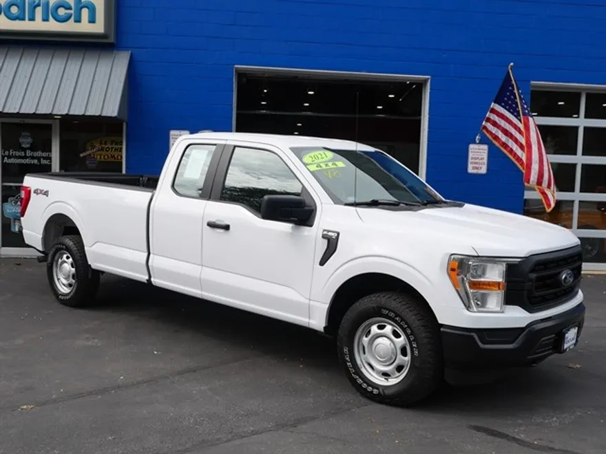 2021 Ford F-150 XL photo 1