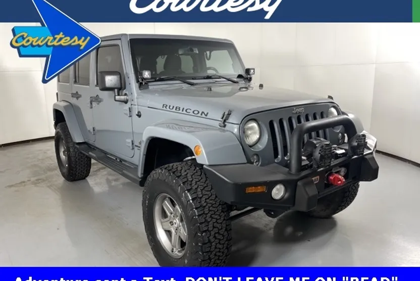 2014 Jeep Wrangler Unlimited Rubicon photo 1
