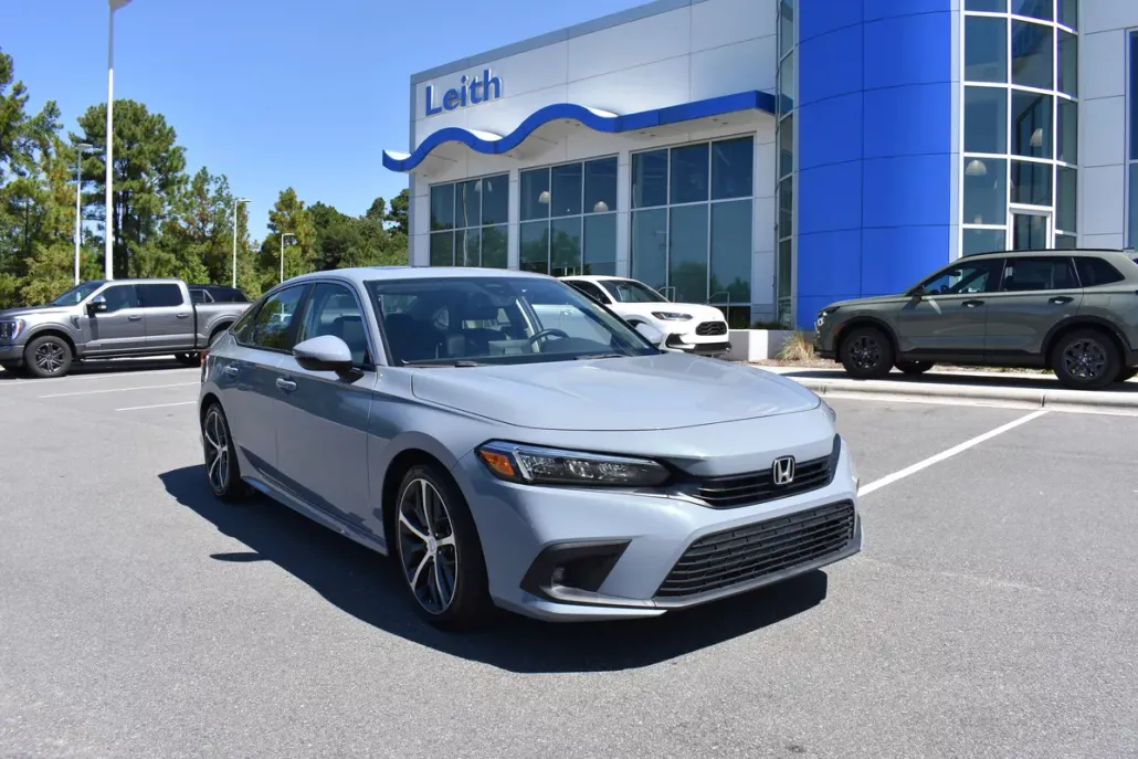 2024 Honda Civic Touring photo 1