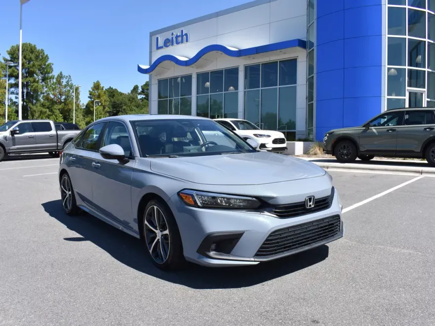 2024 Honda Civic Touring photo 1