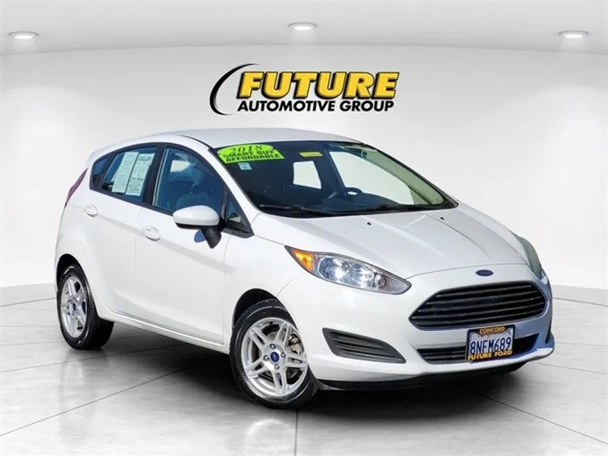 2018 Ford Fiesta SE photo 1