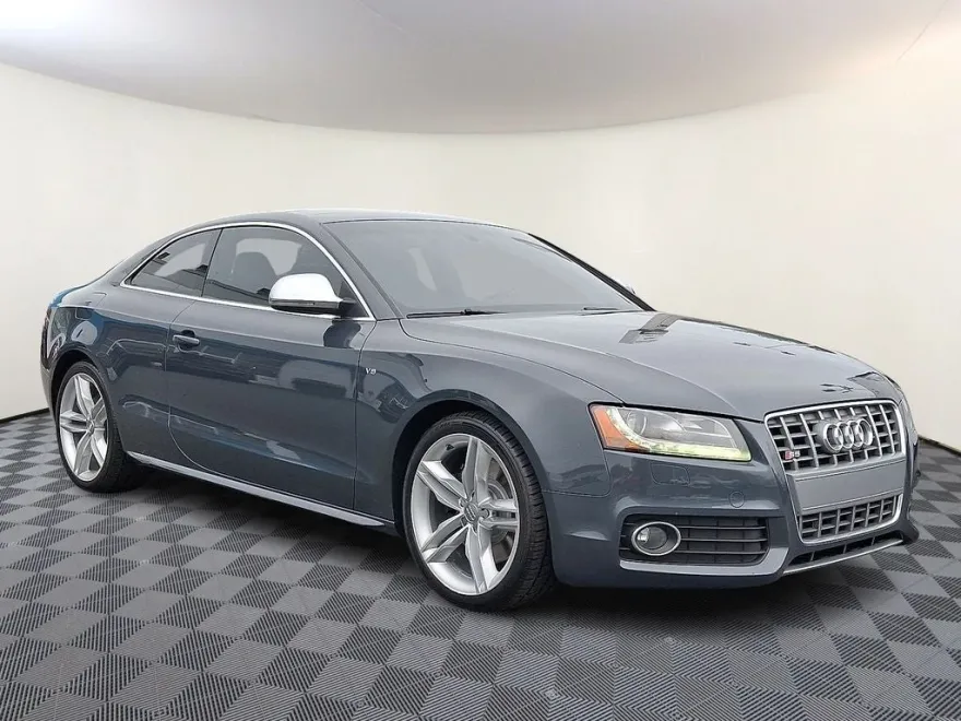 2009 Audi S5 photo 1
