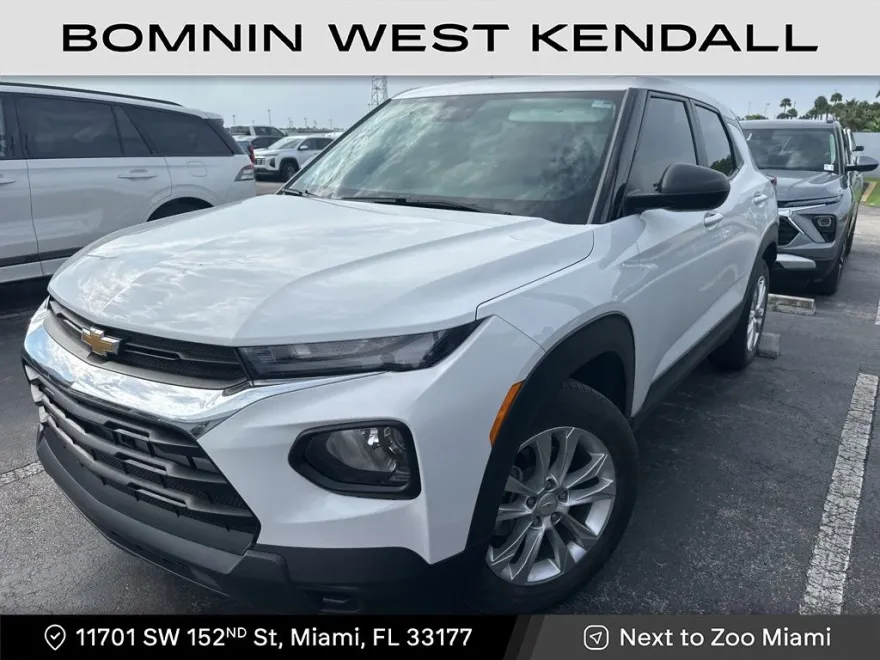 2022 Chevrolet Trailblazer LS photo 1