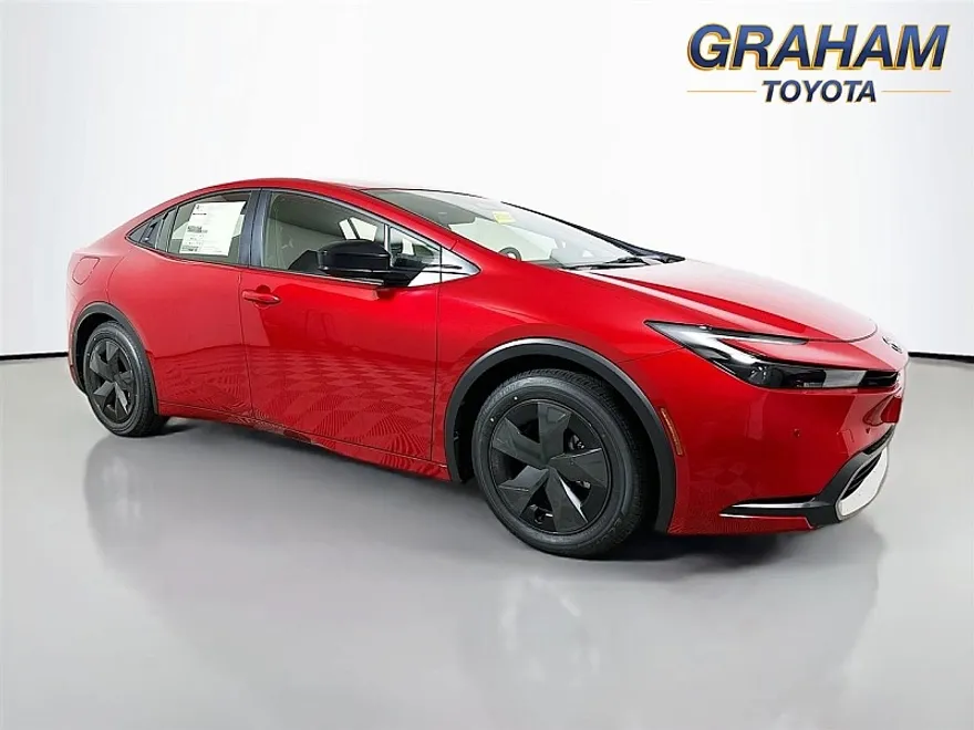 2026 Toyota Prius Plug-in Hybrid SE photo 1