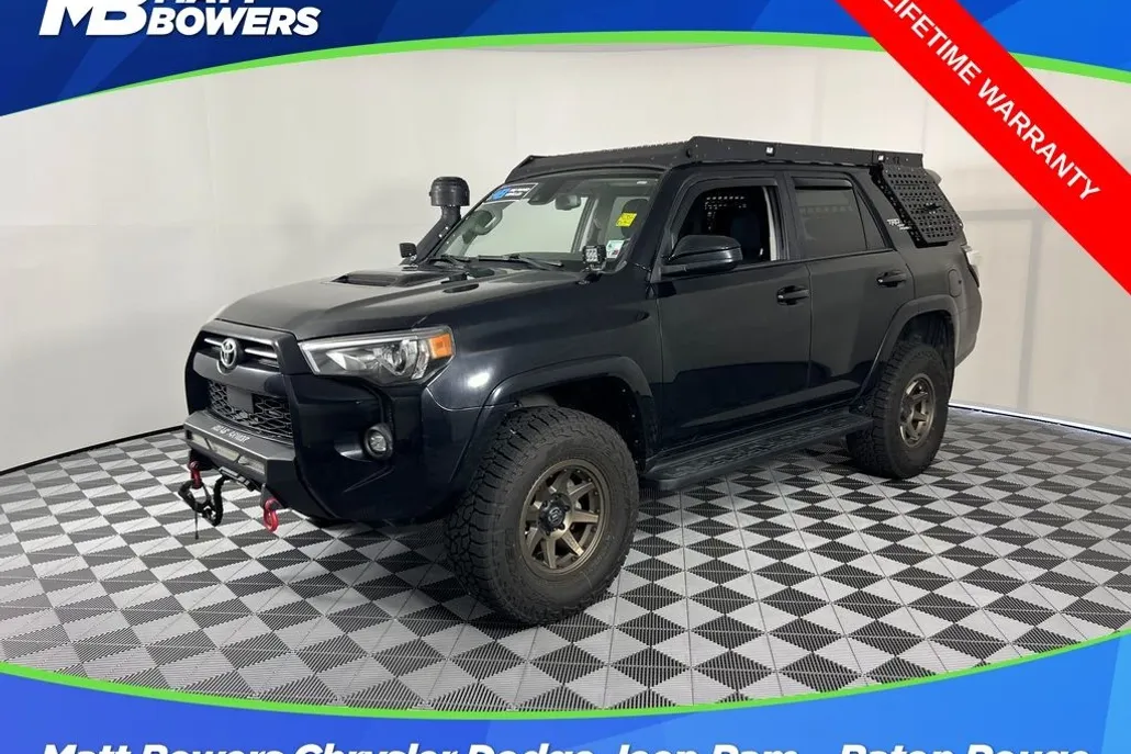2021 Toyota 4Runner TRD photo 1