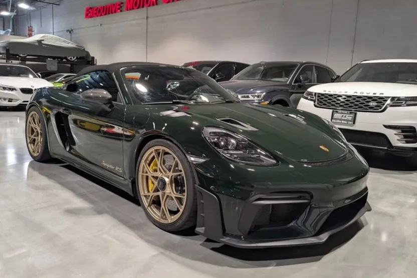 2025 Porsche Boxster Spyder photo 1