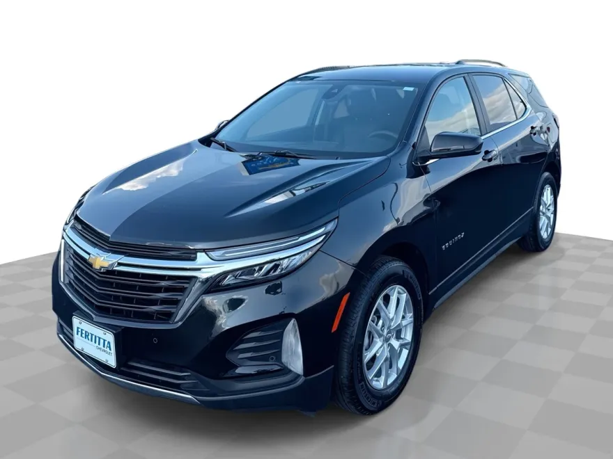 2024 Chevrolet Equinox LT photo 1