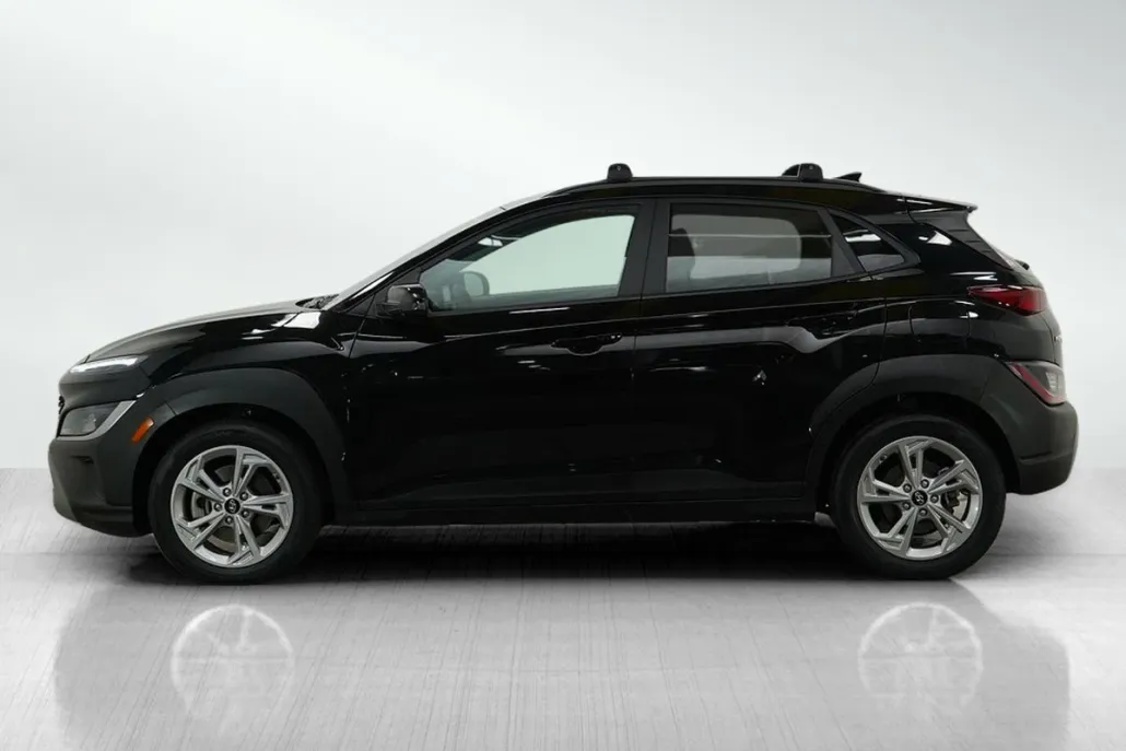 2023 Hyundai Kona SEL photo 1